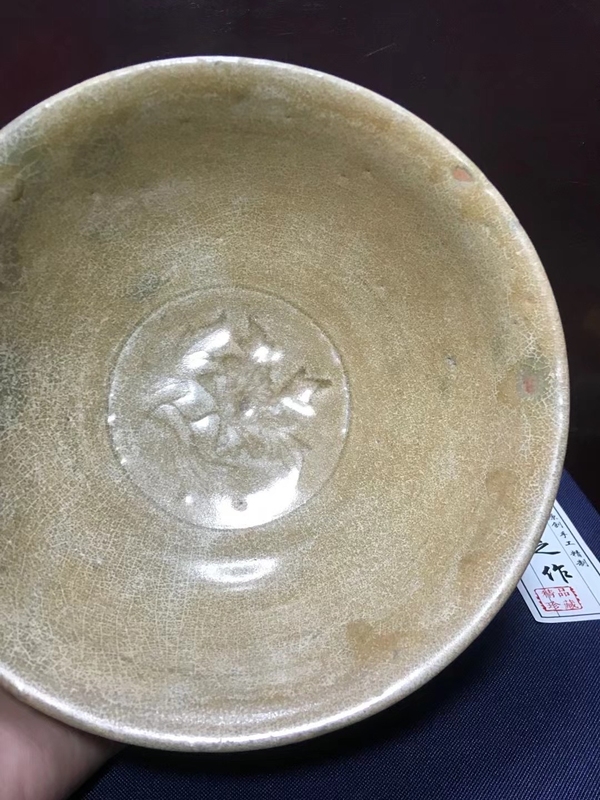 古玩陶瓷宋龍泉刻花紋碗拍賣,當前價格3200元