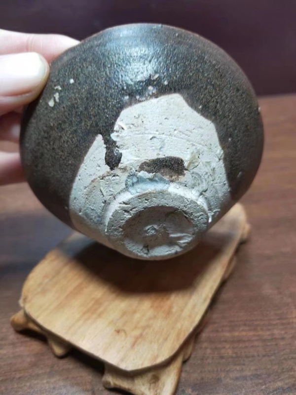 古玩陶瓷黑釉茶盞拍賣,當前價格2200元