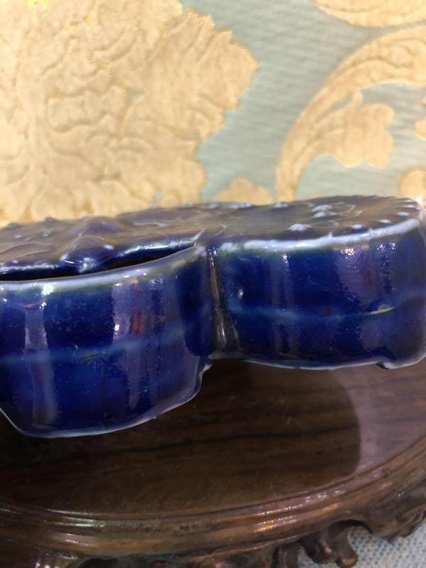 古玩陶瓷新春放漏民國】霽藍釉蝴蝶型文房器拍賣,當(dāng)前價格4400元