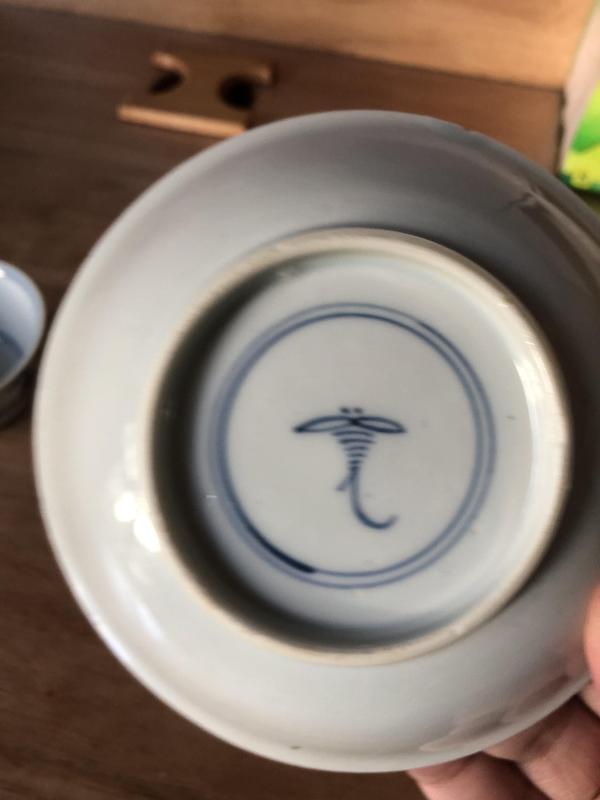 古玩陶瓷清代康熙花卉紋青花杯盤拍賣，當前價格1000元