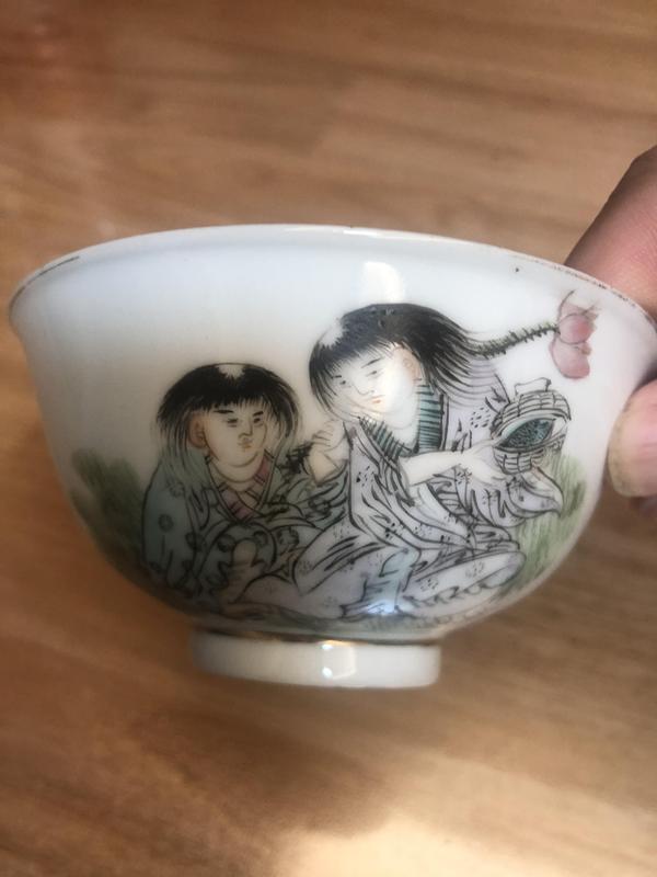 古玩陶瓷民國和合二仙彩繪小碗拍賣，當前價格600元