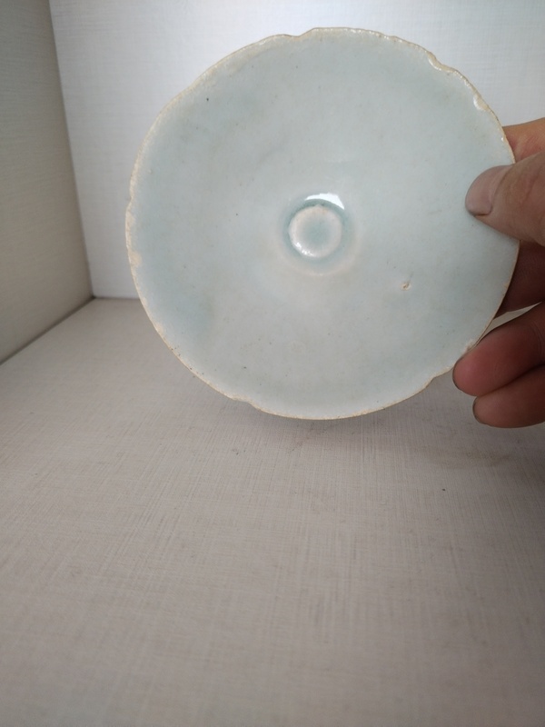 古玩陶瓷宋代影清花口盞拍賣,當前價格88元
