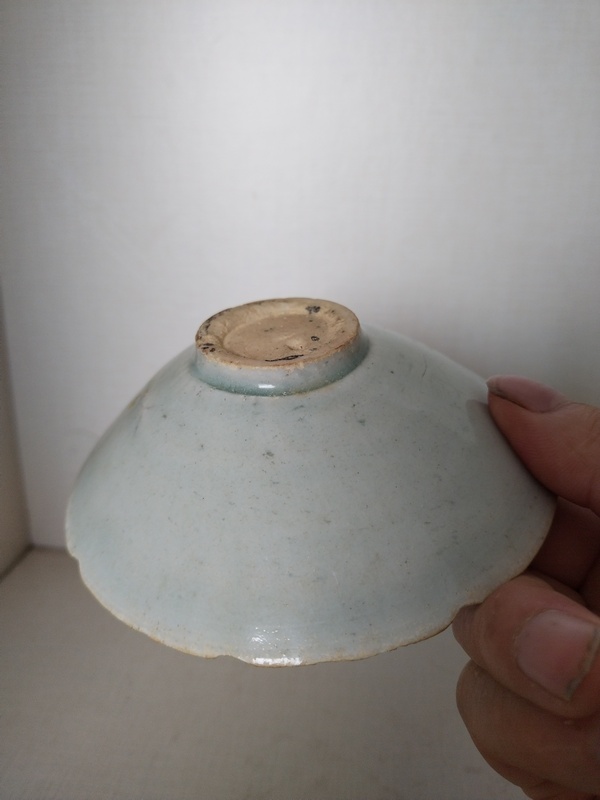 古玩陶瓷宋代影清花口盞拍賣,當前價格88元