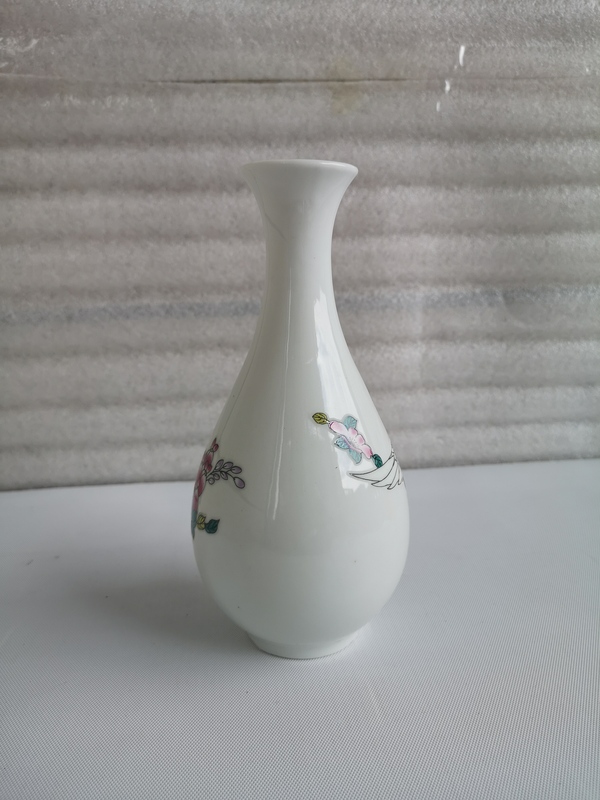 古玩陶瓷八十年代鶴紋玉壺春瓶拍賣,當前價格298元