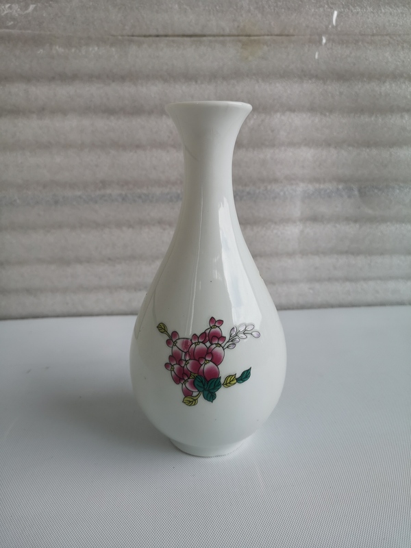 古玩陶瓷八十年代鶴紋玉壺春瓶拍賣,當前價格298元