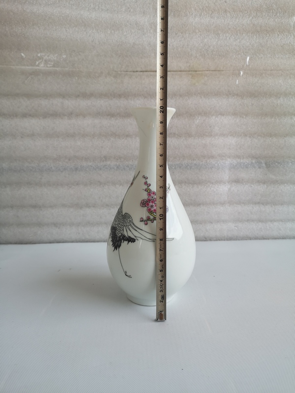 古玩陶瓷六十至八十年代鶴紋玉壺春瓶拍賣,當前價格260元