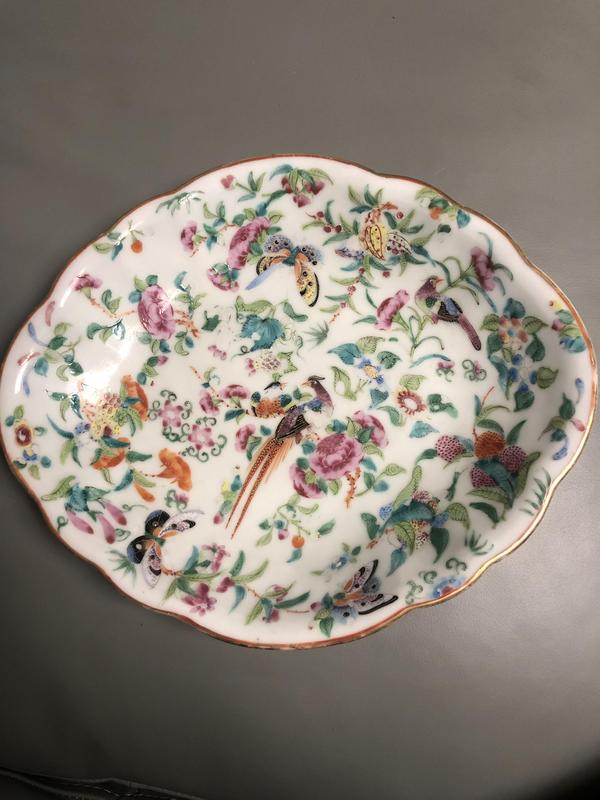 古玩陶瓷清代道光至咸豐花鳥花蝶紋廣彩盤拍賣，當前價格1600元