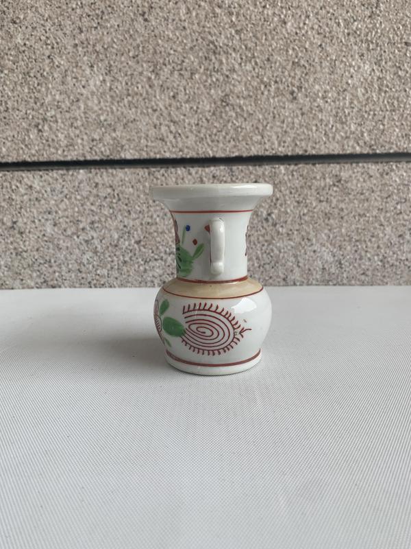 古玩陶瓷出口創(chuàng)匯期花卉紋獅耳盤口瓶拍賣,當(dāng)前價(jià)格160元