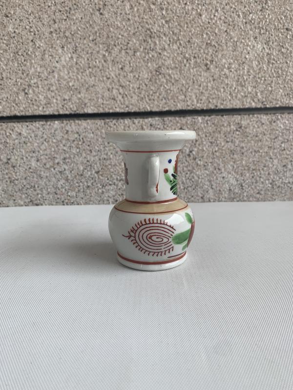 古玩陶瓷出口創(chuàng)匯期花卉紋獅耳盤口瓶拍賣,當(dāng)前價(jià)格160元