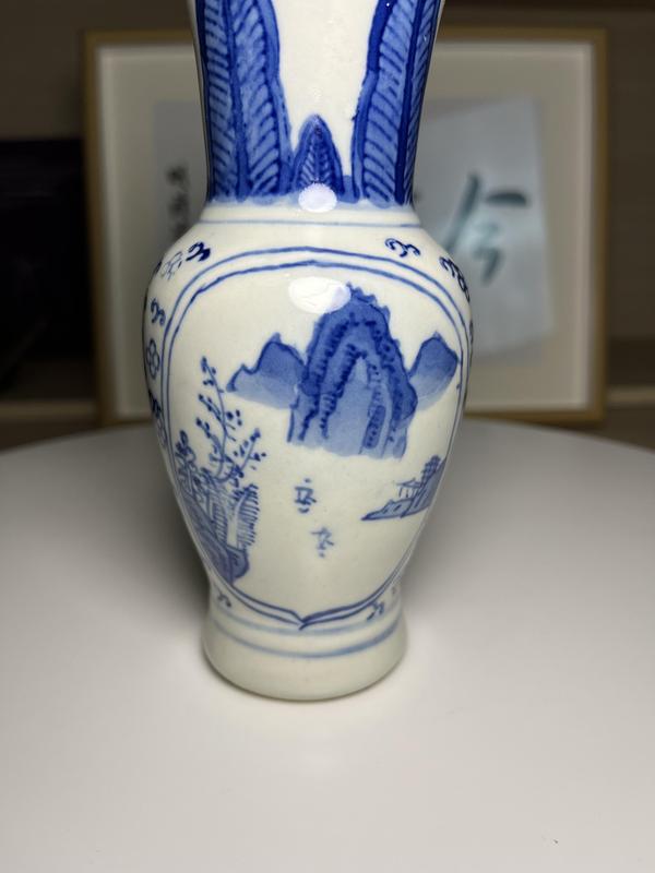 古玩陶瓷精品 青花開光山水人物紋花觚拍賣,當前價格260元