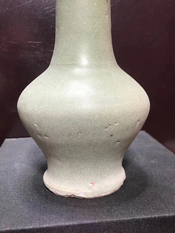 古玩陶瓷明代?龍泉青釉瓶拍賣,當前價格6666元