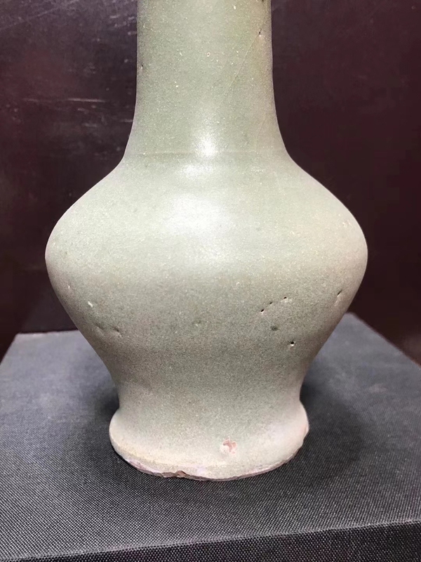 古玩陶瓷明代?龍泉青釉瓶拍賣,當前價格6666元
