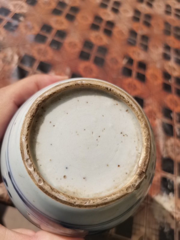 古玩陶瓷乾隆青花山水人物罐(景德鎮窯口)拍賣,當前價格999元