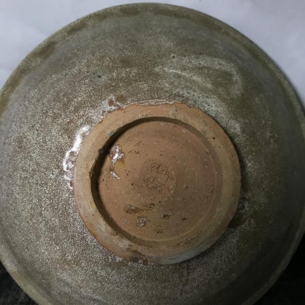 古玩陶瓷宋代龍泉窯系淺碗拍賣,當前價格3000元
