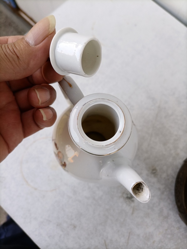 古玩陶瓷八十年代壽星圖執壺拍賣,當前價格160元