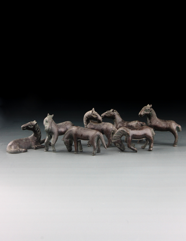 古玩转卖【6800-06】民国 铜制马雕件一组拍卖，当前价格88888元