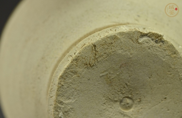 古玩陶瓷唐代·黃釉四系罐真品鑒賞圖