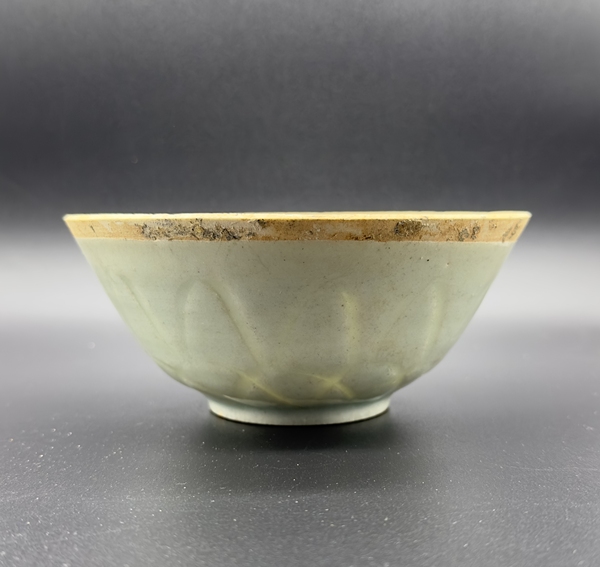 古玩陶瓷南宋湖田影青釉刻劃雙層仰蓮紋面包碗(已保真)拍賣,當前價格5888元