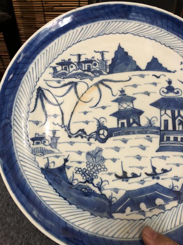 古玩陶瓷清中樓臺亭閣山水紋青花盤拍賣,當前價格2300元