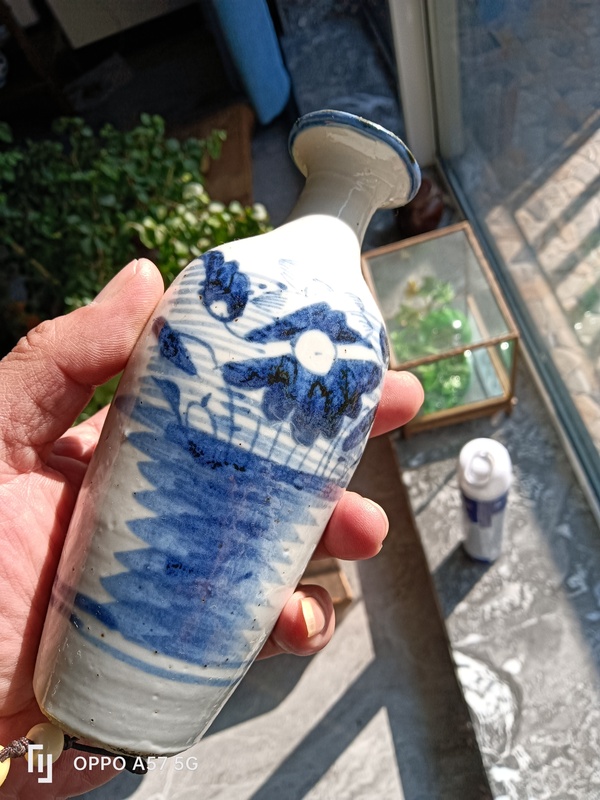 古玩陶瓷青花荷花紋瓶拍賣,當前價格1260元