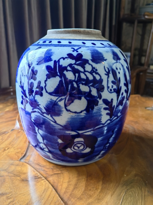 古玩陶瓷晚清牡丹紋青花罐拍賣,當前價格450元