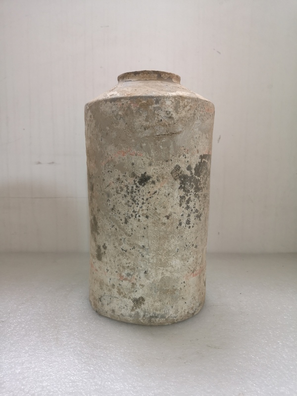 古玩陶瓷唐代灰陶罐拍賣,當(dāng)前價格398元