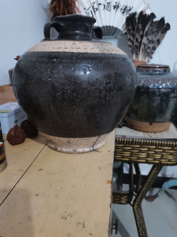 古玩陶瓷山西窯口黑釉嘟嚕瓶,瓶子很重,大瓶子拍賣,當前價格2888元