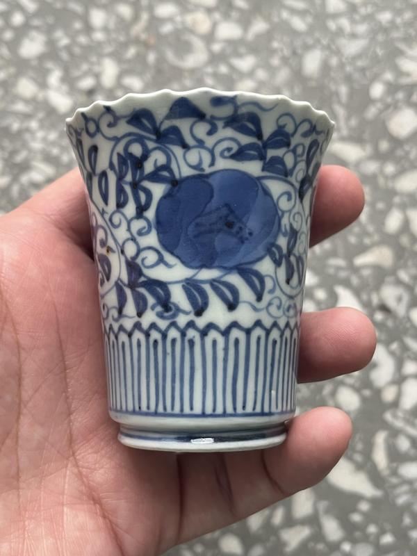 古玩陶瓷花卉紋青花杯拍賣,當前價格800元