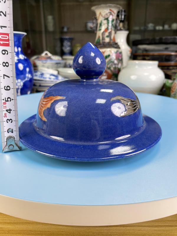 古玩陶瓷清晚期 精品灑藍釉彩繪雙魚紋將軍罐蓋子拍賣,當前價格1500元