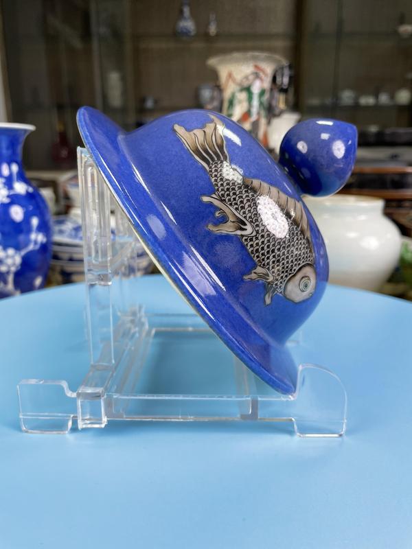 古玩陶瓷清晚期 精品灑藍釉彩繪雙魚紋將軍罐蓋子拍賣,當前價格1500元
