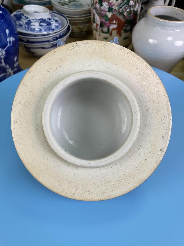 古玩陶瓷清晚期 精品灑藍釉彩繪雙魚紋將軍罐蓋子拍賣,當前價格1500元