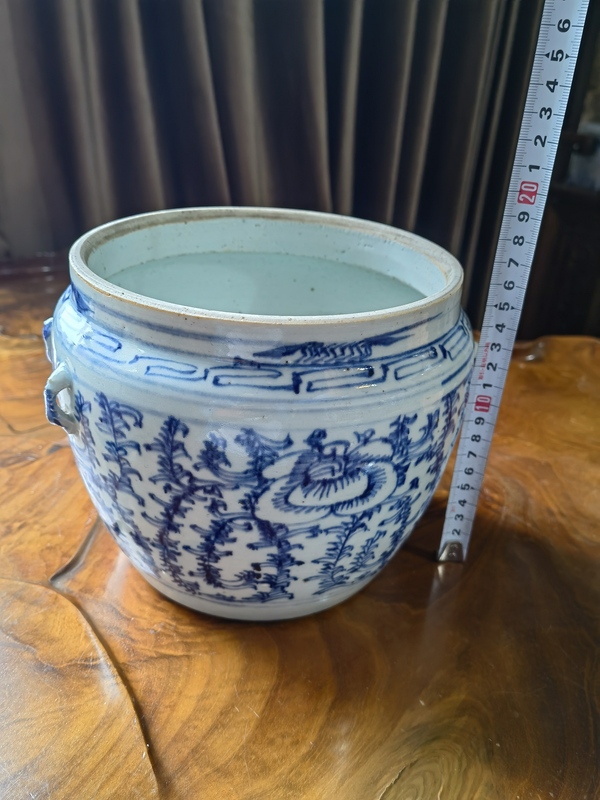 古玩陶瓷清中期青花纏枝蓮紋罐拍賣,當(dāng)前價格450元
