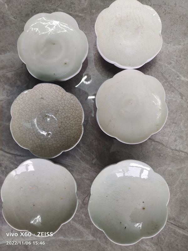 古玩陶瓷一套三個宋代影青碗底現代磨茶墊拍賣,當前價格300元