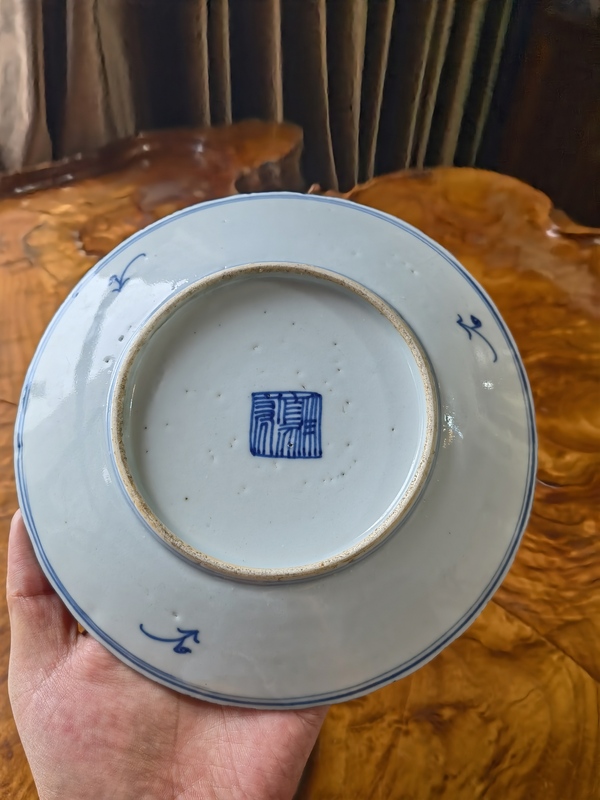 古玩陶瓷清中團鶴樓臺亭閣山水紋青花盤拍賣,當前價格600元