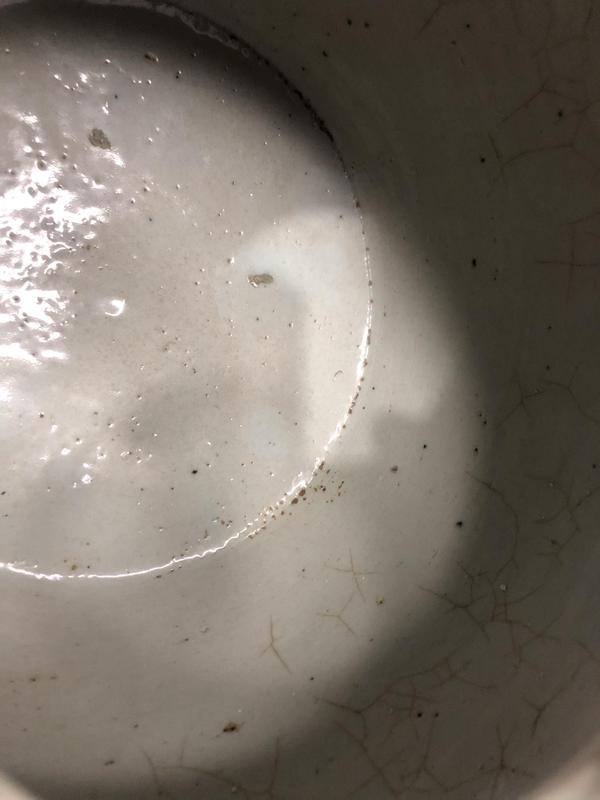 古玩陶瓷清中纏枝花卉紋青花罐拍賣,當前價格1800元