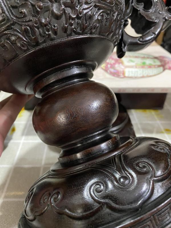 古玩杂项紫檀木镂空熏香炉拍卖，当前价格13000元