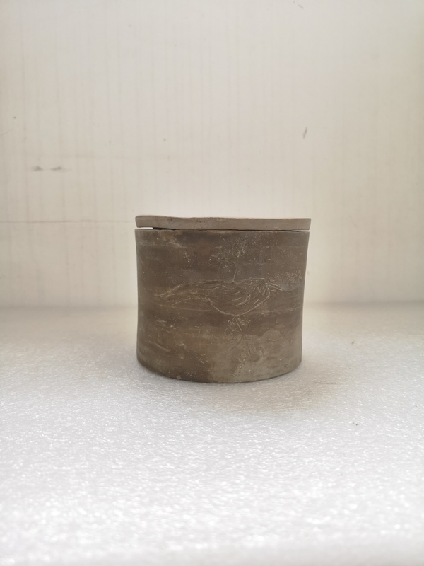 古玩陶瓷民國(guó)刻花蘆雁紋蛐蛐陶罐拍賣(mài),當(dāng)前價(jià)格456元