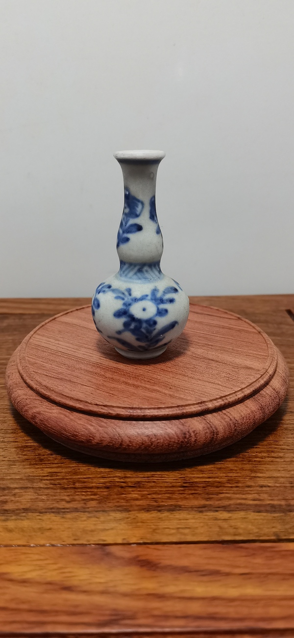古玩陶瓷康熙青花花卉紋葫蘆瓶拍賣,當前價格1508元