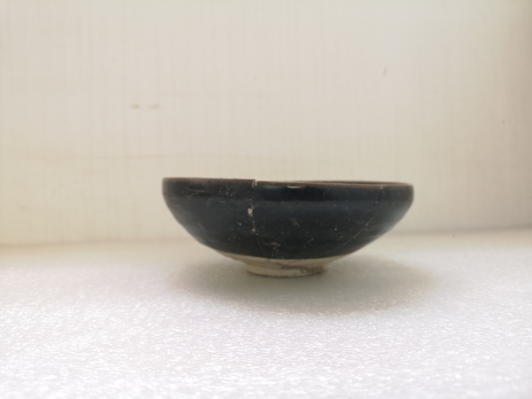 古玩陶瓷金元黑釉澀圈圈足疊燒工藝碗拍賣,當(dāng)前價(jià)格345元