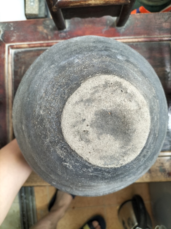 古玩陶瓷灰陶線條紋唇口罐拍賣,當前價格988元