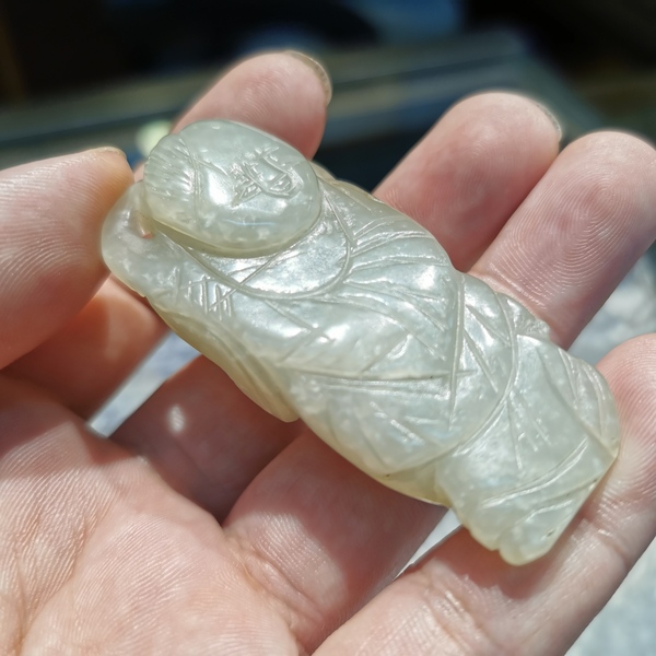 古玩轉賣明代~和田玉執(zhí)荷童子拍賣，當前價格680元
