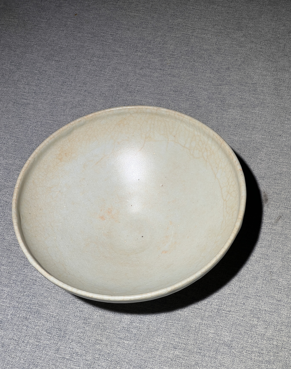 古玩陶瓷元代卵白釉大碗拍卖，当前价格1000元