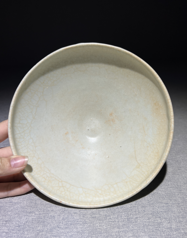 古玩陶瓷元代卵白釉大碗拍卖，当前价格1000元