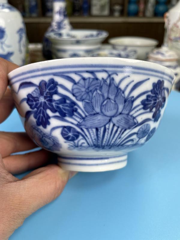古玩陶瓷清晚期 青花二甲傳臚紋撇口碗(大名品)拍賣,當前價格2350元