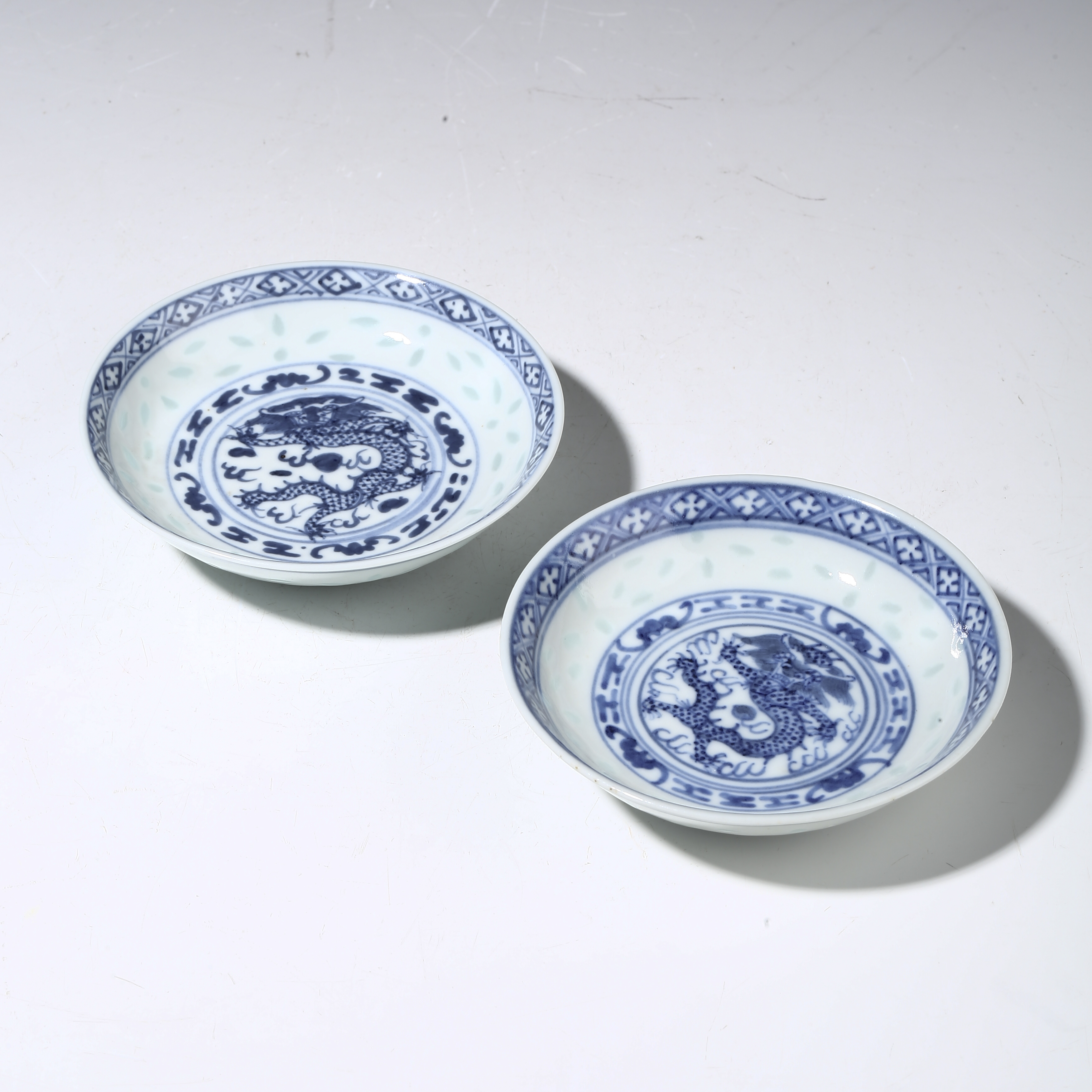 中国　大清同治年製　染付　魚文　茶碗　鉢　N　3349 染付草花文 煎茶器 中国明時代 （夢たま】煎茶のウブ品！唐物