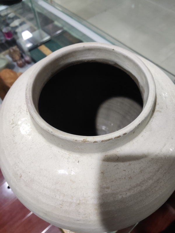 古玩陶瓷明代白釉大罐拍賣,當(dāng)前價(jià)格988元