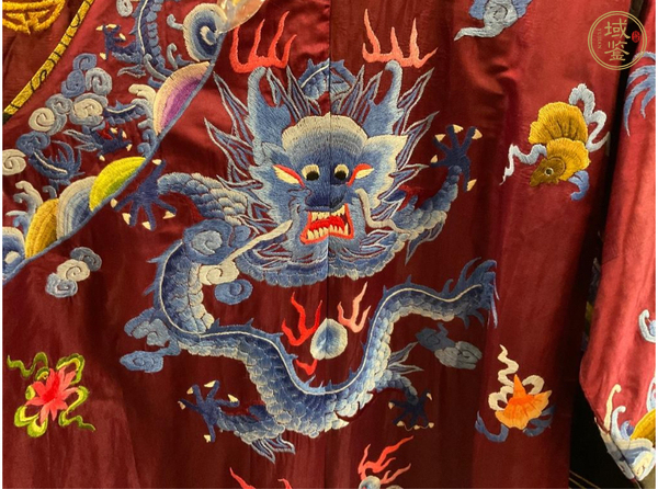 古玩雜項(xiàng)戲服真品鑒賞圖