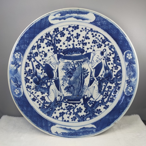 古玩陶瓷青花童子抱瓶花鳥紋大盤拍賣,當前價格22880元