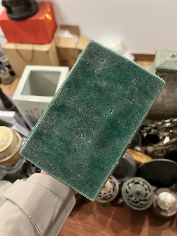 古玩陶瓷清末民國綠釉書擋拍賣,當前價格199元