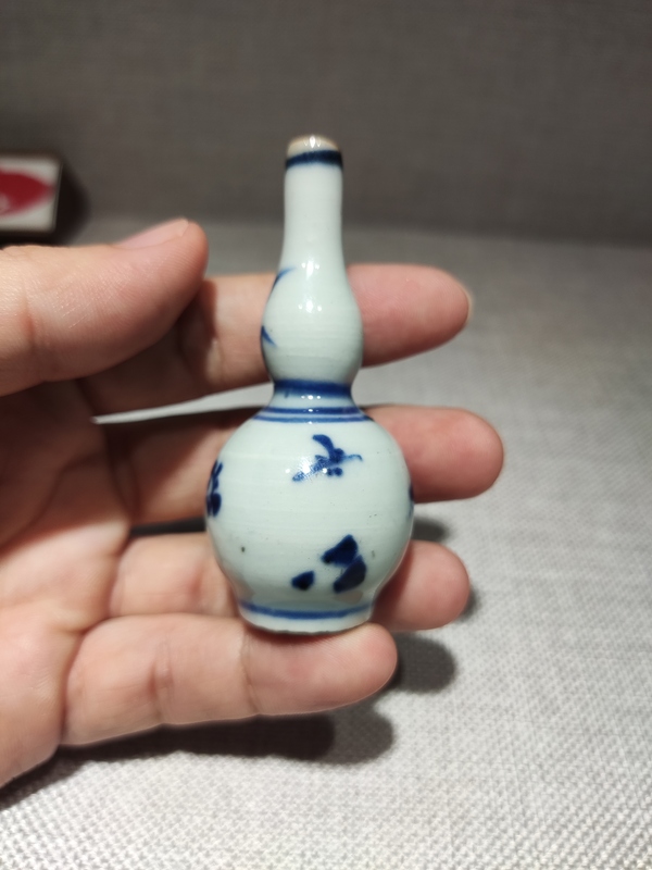 古玩陶瓷康熙青花花卉紋小葫蘆瓶拍賣，當前價格1800元